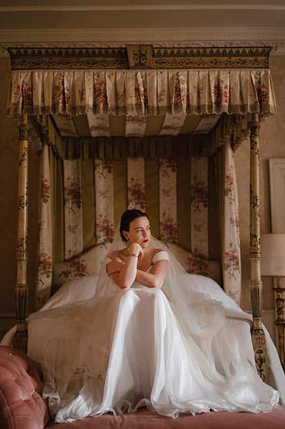 four poster bed dressing with for bridal suite at pylwell park